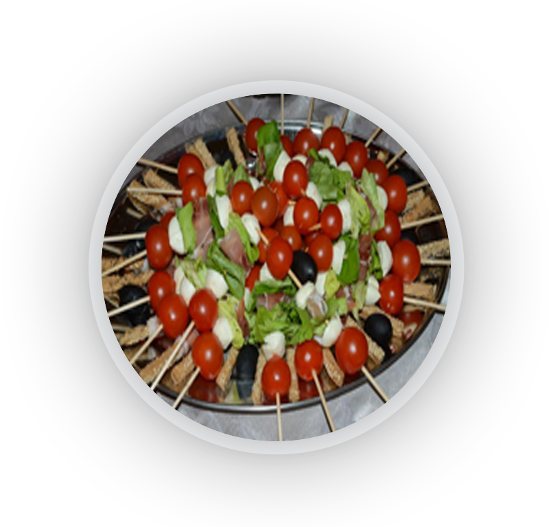 Oval stapica sa prsutom, mocarelom i cerijem